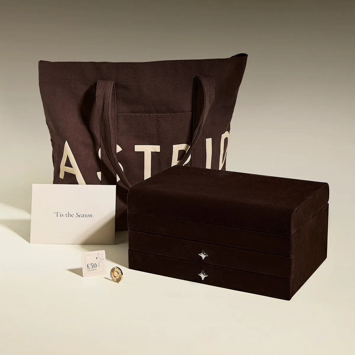 Astrid & Miyu 24 Day Advent Calendar coffret doré 24 cases