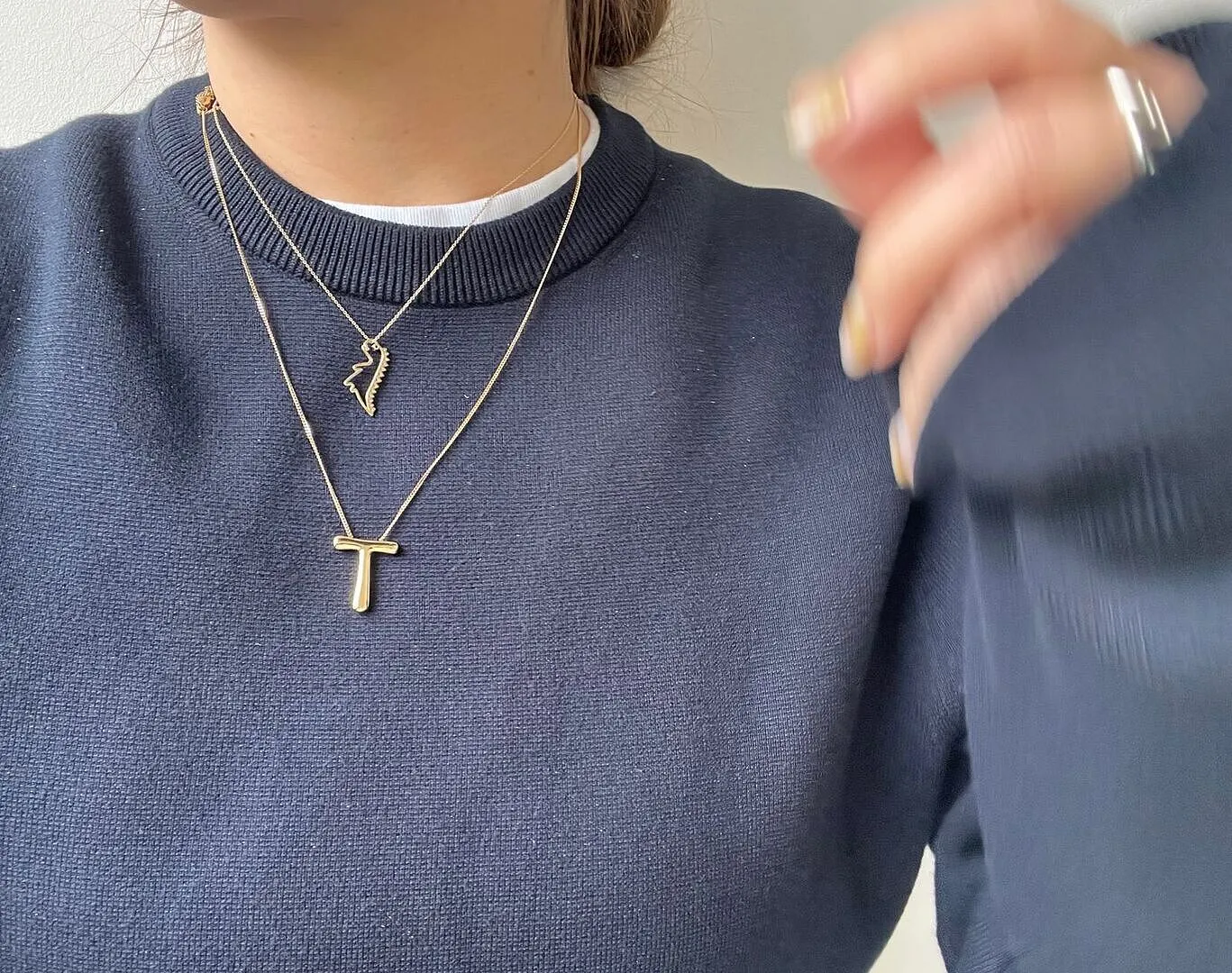Astrid & Miyu T Initial Bold collier initiale T plaqué or
