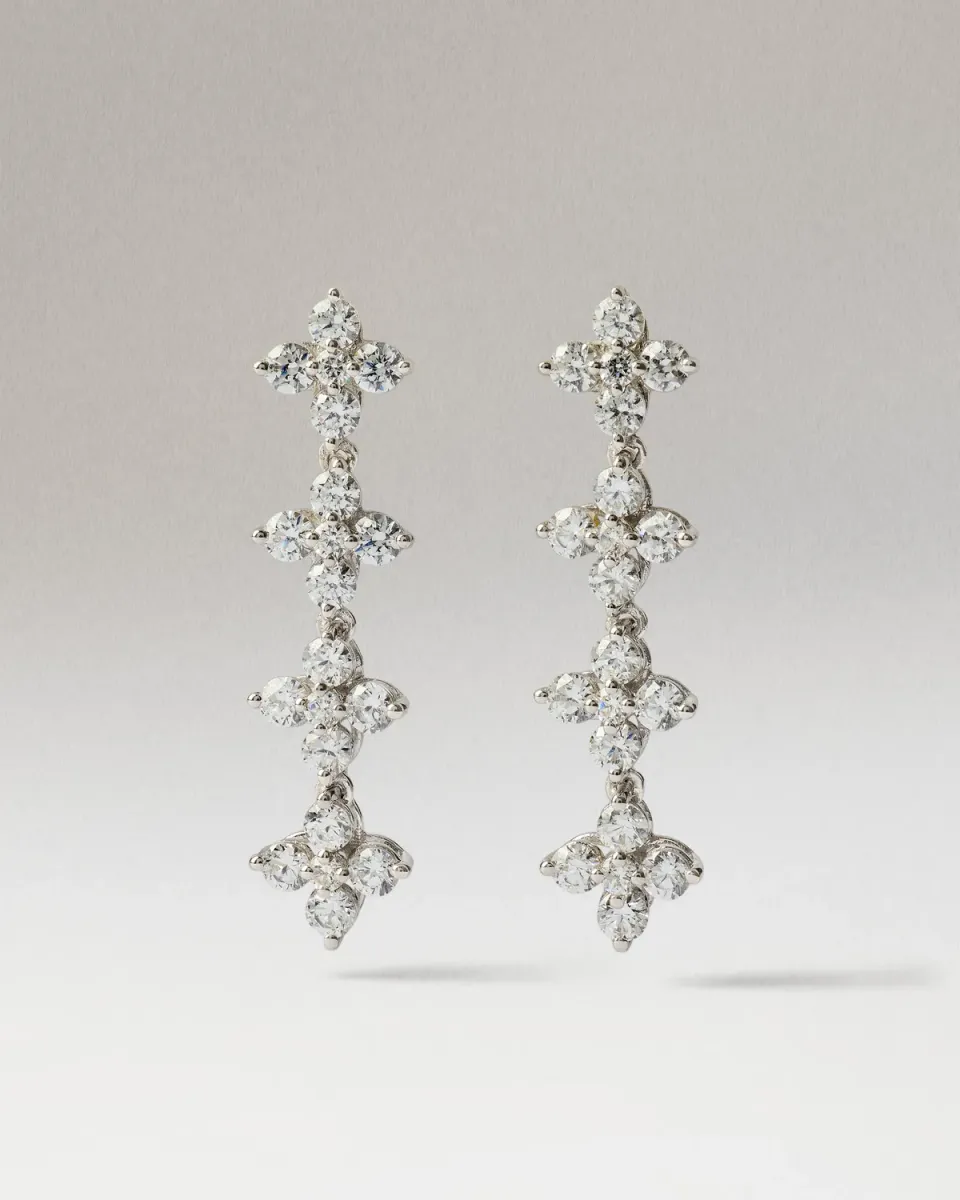 PDPAOLA Maggie Bloom boucles d’oreilles diamants or blanc floral