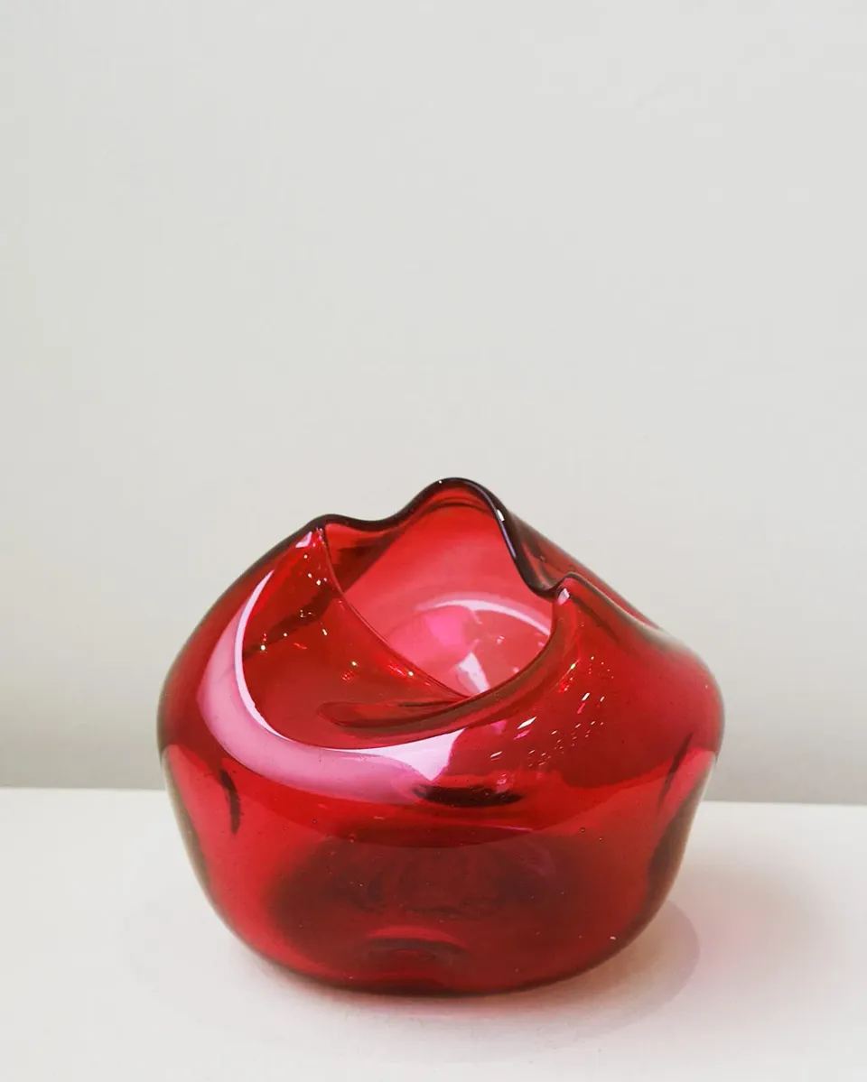 Completedworks Bubble To End All Bubbles vase verre rouge